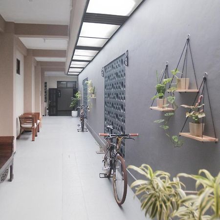 יוגיאקרטה Hotel Galuh Anindita מראה חיצוני תמונה
