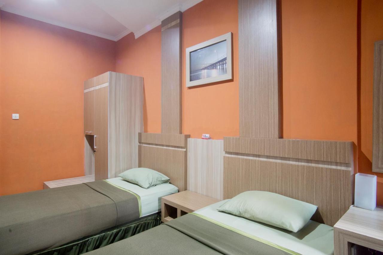 יוגיאקרטה Hotel Galuh Anindita מראה חיצוני תמונה
